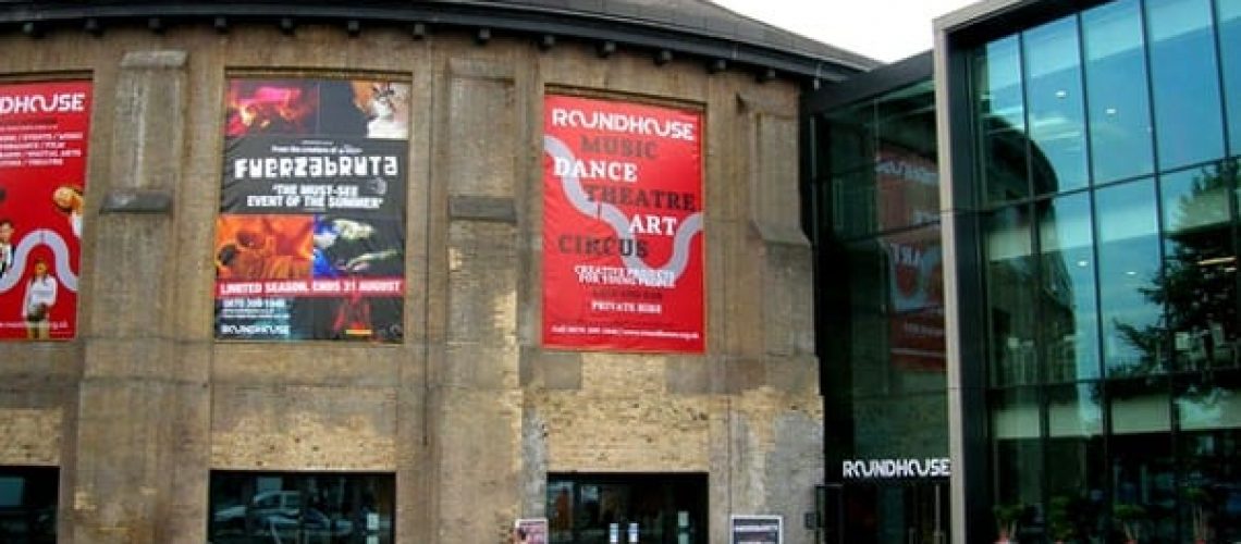 Roundhouse in 2010, (c) R Sones, CC BY-SA 2.0