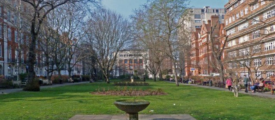 phot0 of Queen Square by Julian Osley